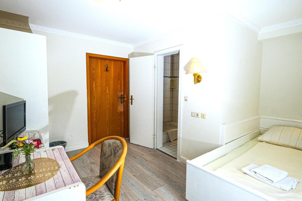 Haus Am Walde Hotel Bad Fallingbostel Exterior photo